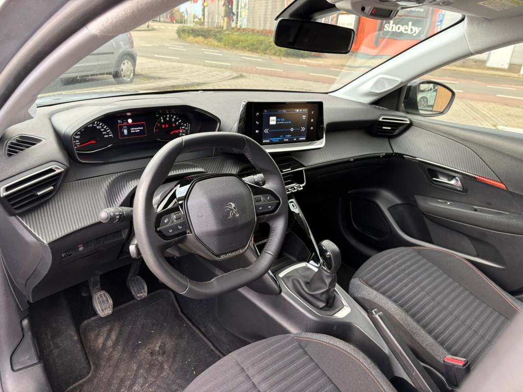 Peugeot 208 1.2 puretech active