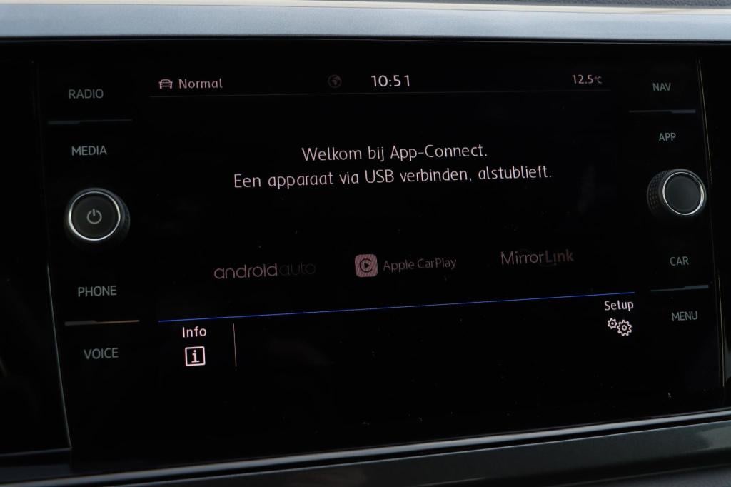 Volkswagen Polo 1.5 tsi highline