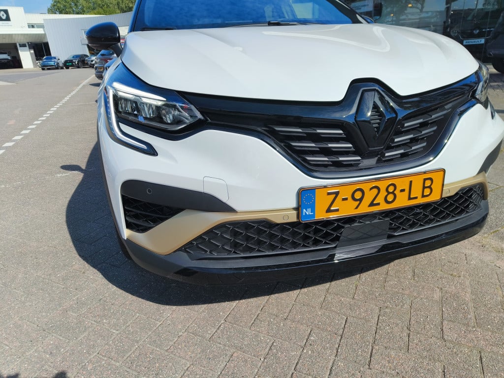 Renault Captur 1.6 e-tech hybrid 145 e-tech engineered