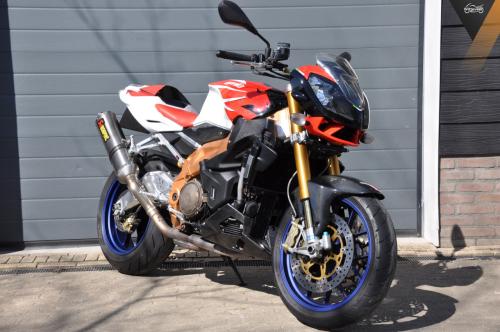 Aprilia Tuono 1000 R Factory Akrapovic