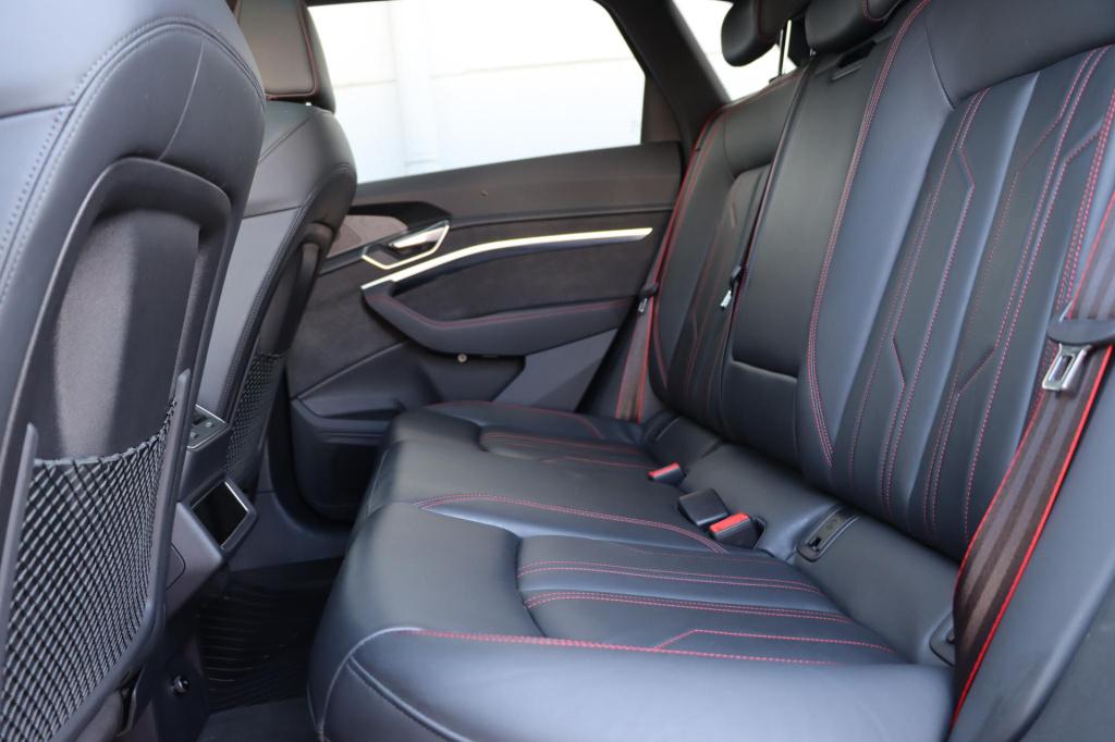 Audi Q8 E-tron 50 quattro s edition 95 kwh 340pk | soh 94%