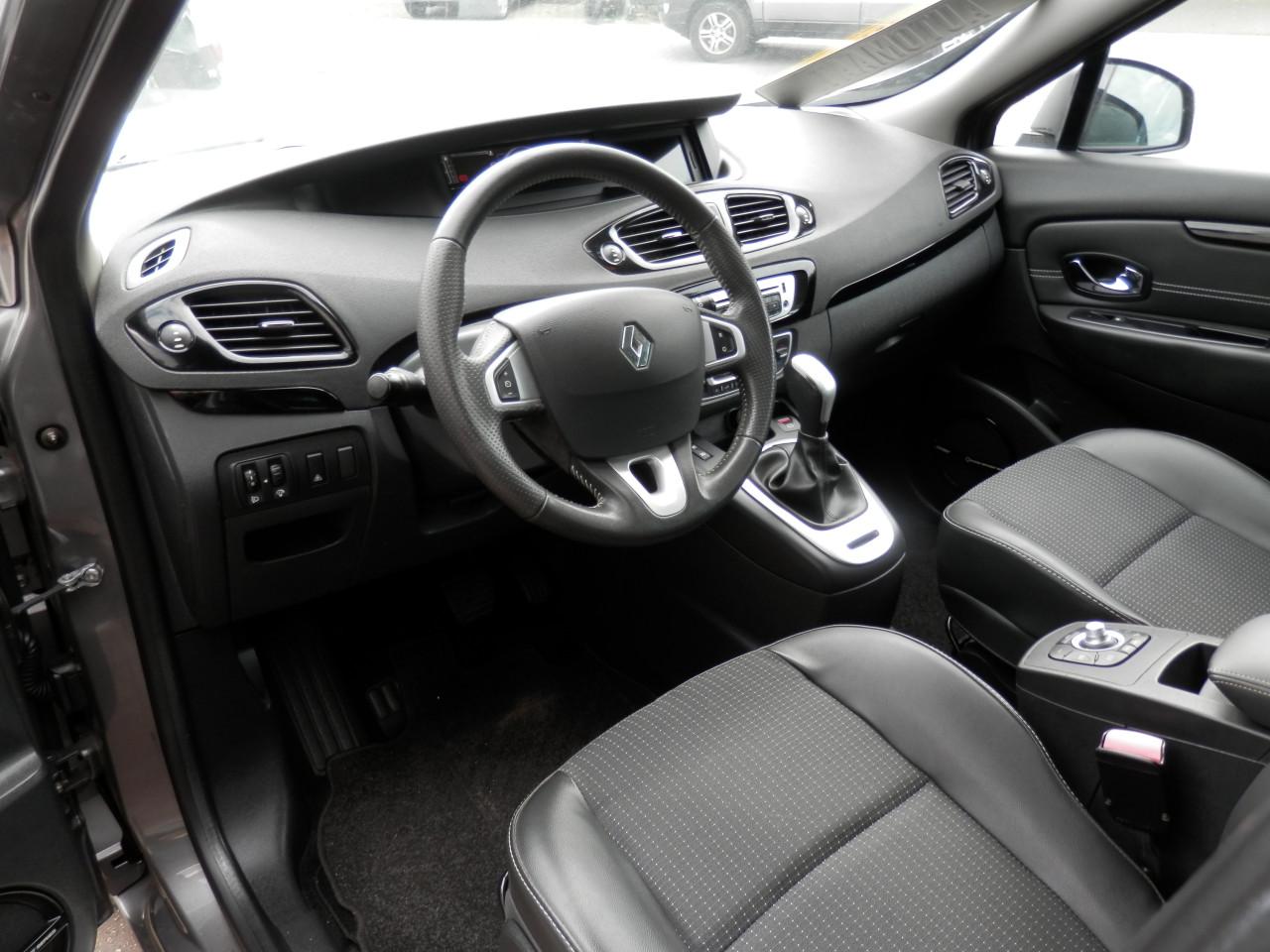 Auto Garant Biedt Aan: Renault Scenic 2.0 Bose Automaat