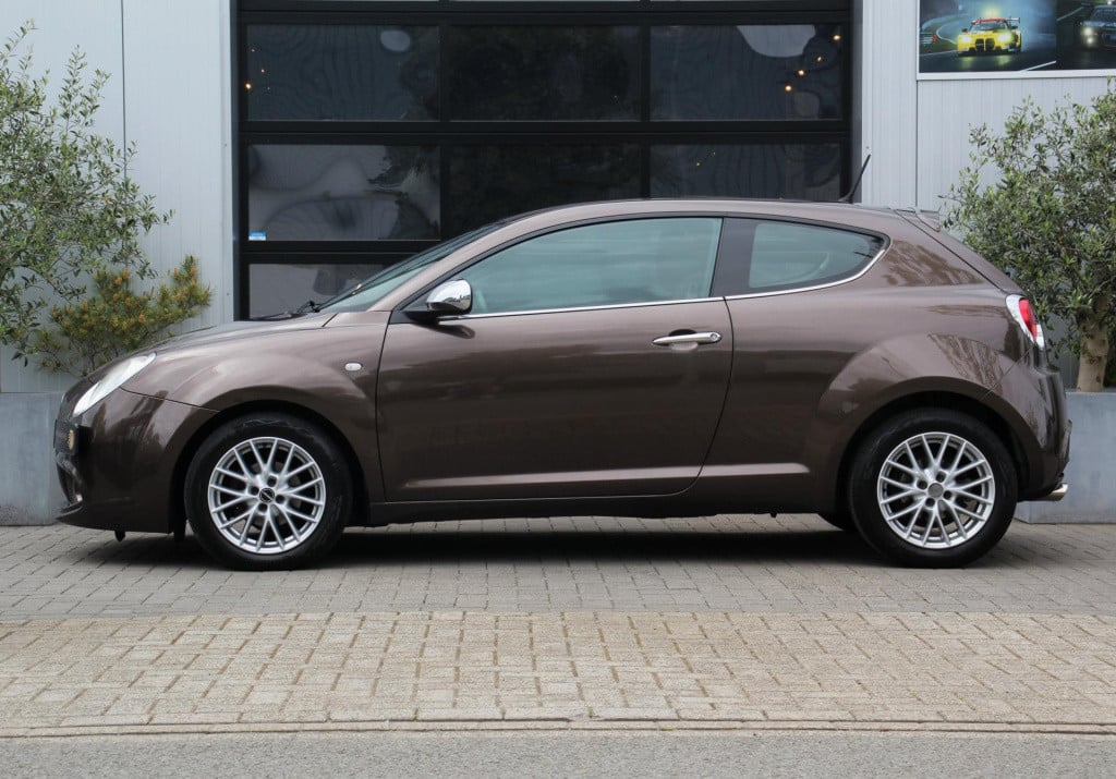 Alfa Romeo MiTo 1.4 super - 1e eig - dealer oh - climate - stoel verw - crh