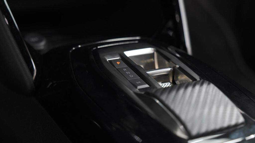 Peugeot 2008 puretech 130 eat8 gt | 360 camera | adaptieve cruise control |