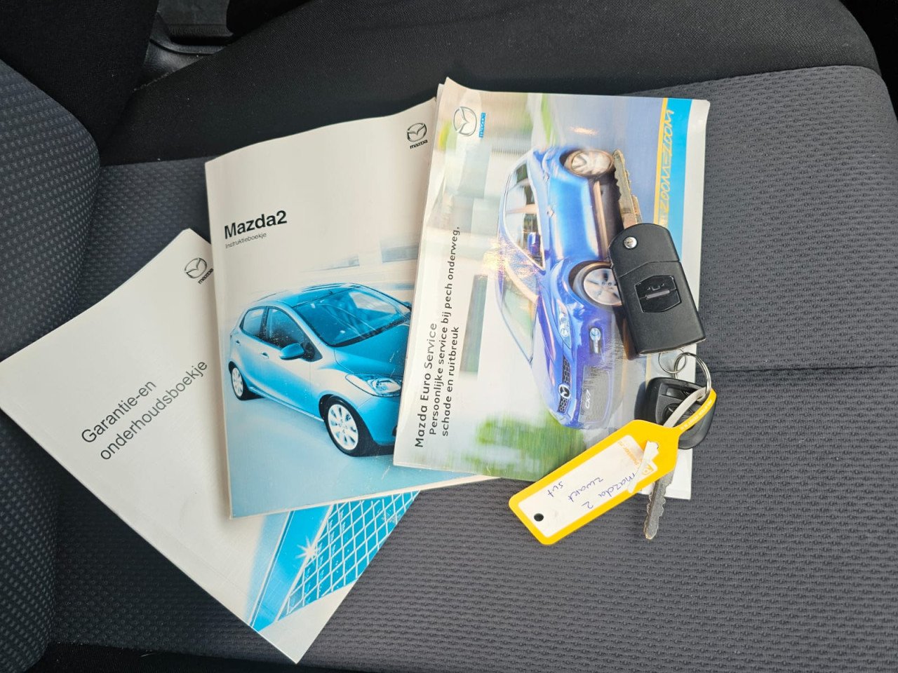 TE KOOP MAZDA 2 S-VT OLYMPIA SPORT