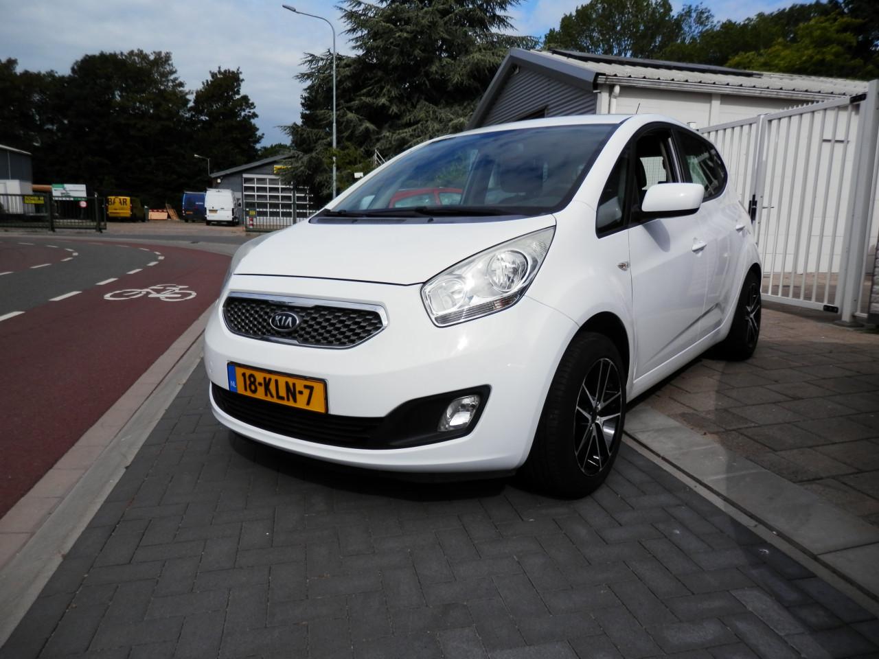 Auto Garant Biedt Aan: KIA Venga 1.4 CVVT Xtra