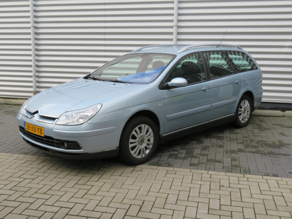 Citroen C5 break 2.0i 16v caractere lmv/park/trekhaak