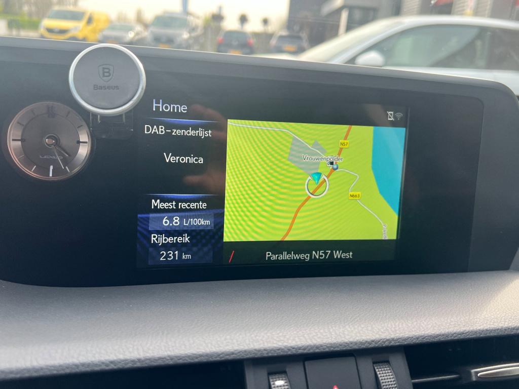 Lexus Es 300h luxury line , elektrisch panodak enz..