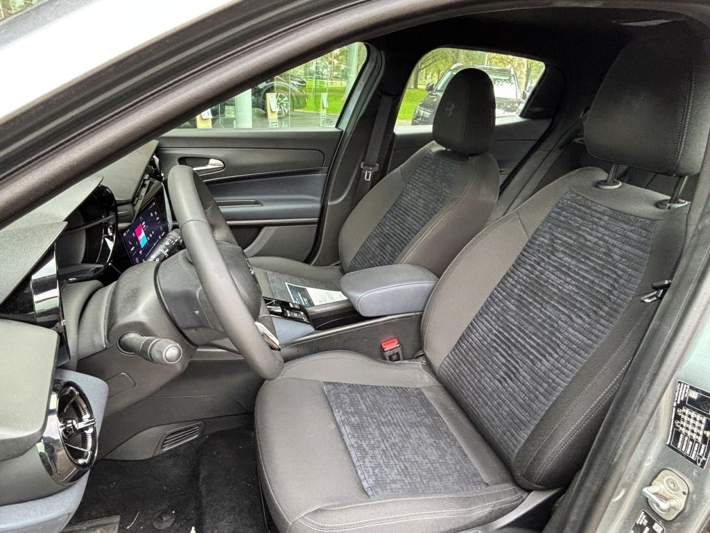 Alfa Romeo Junior 54 kwh 156pk elettrica led | carplay|adapt cruise| rijkla