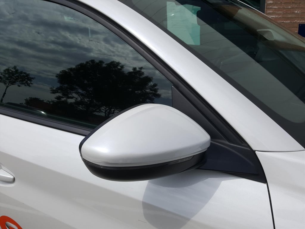 Peugeot 208 active pack 50kwh 136pk 1-fase 12% bijtelling cruise & climate 