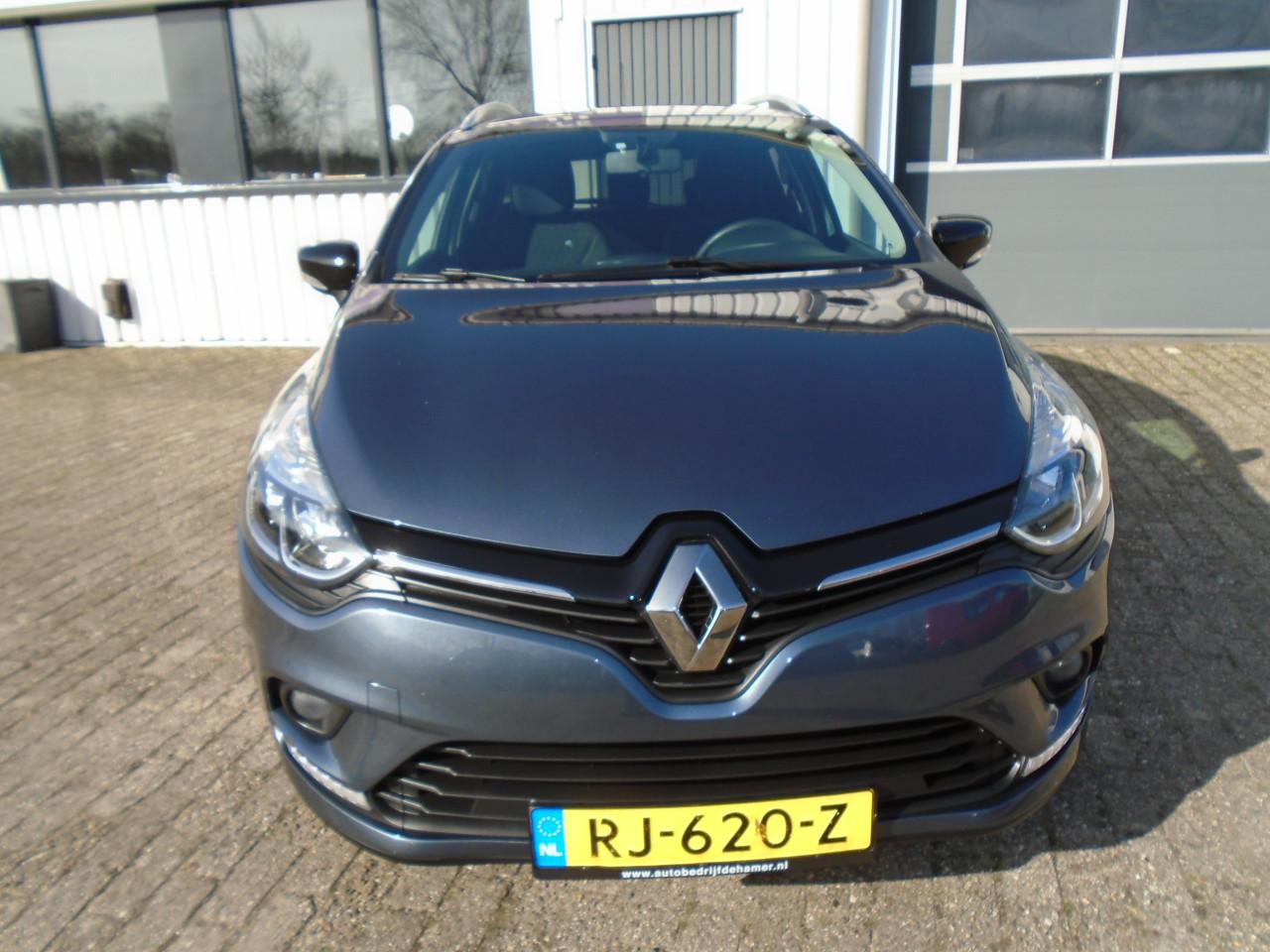 Renault Clio 10.9 TCe Estate Limited