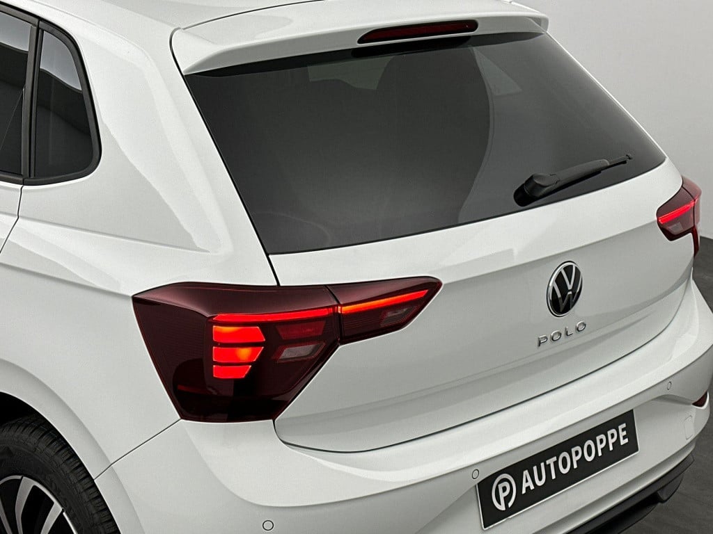 Volkswagen Polo life edition 1.0 tsi 70 kw / 95 pk hatchback 5 ver