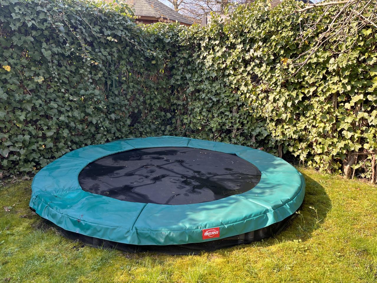 Trampoline rand ‘Berg’