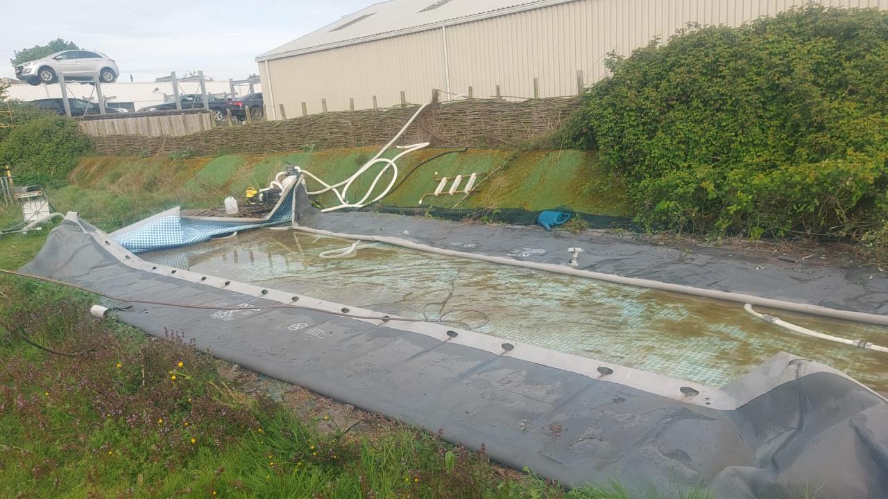 Zwembad (Intex opzetzwembad)