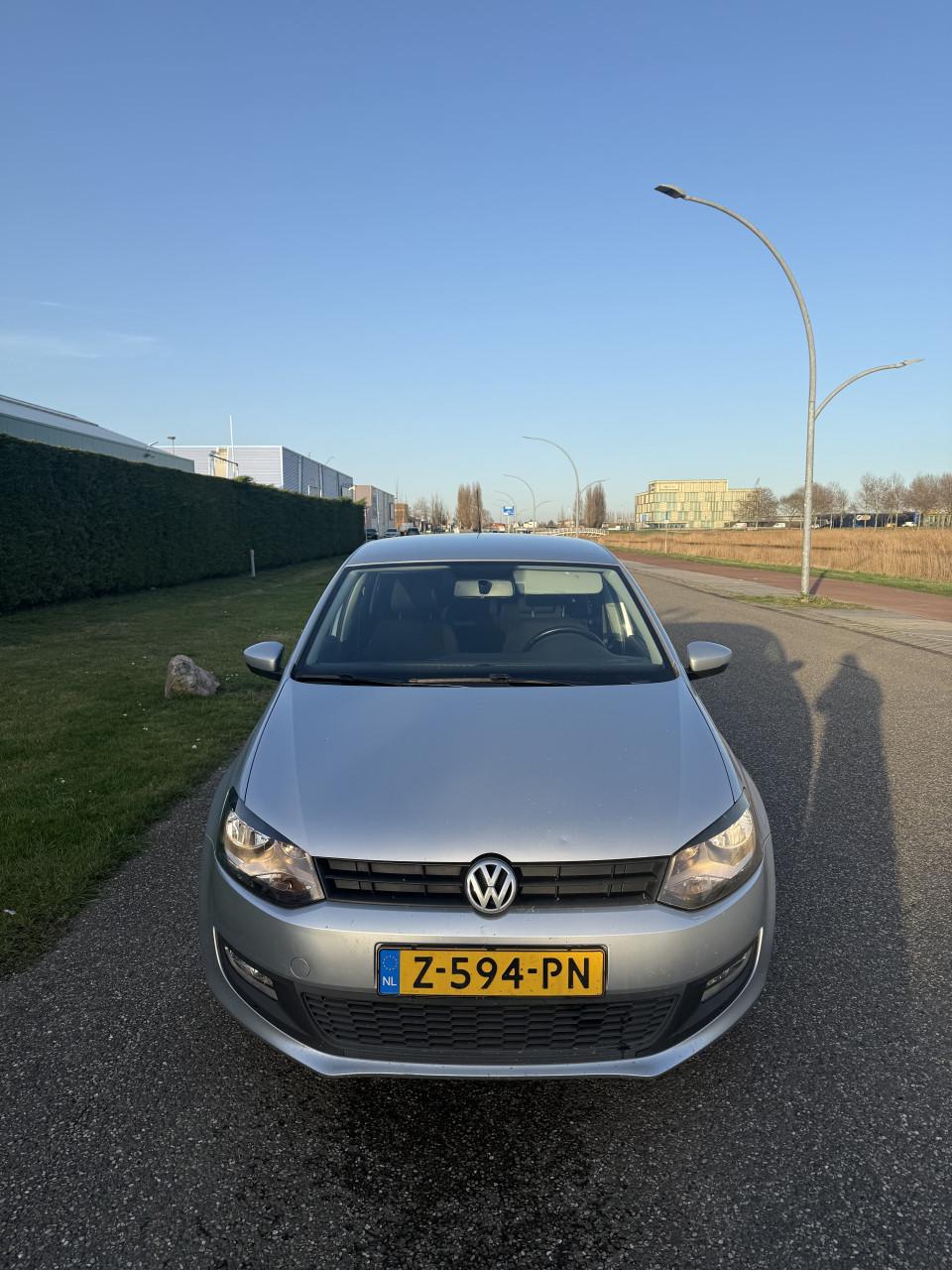 Volkswagen Polo 1.2 51KW 2010 Grijs