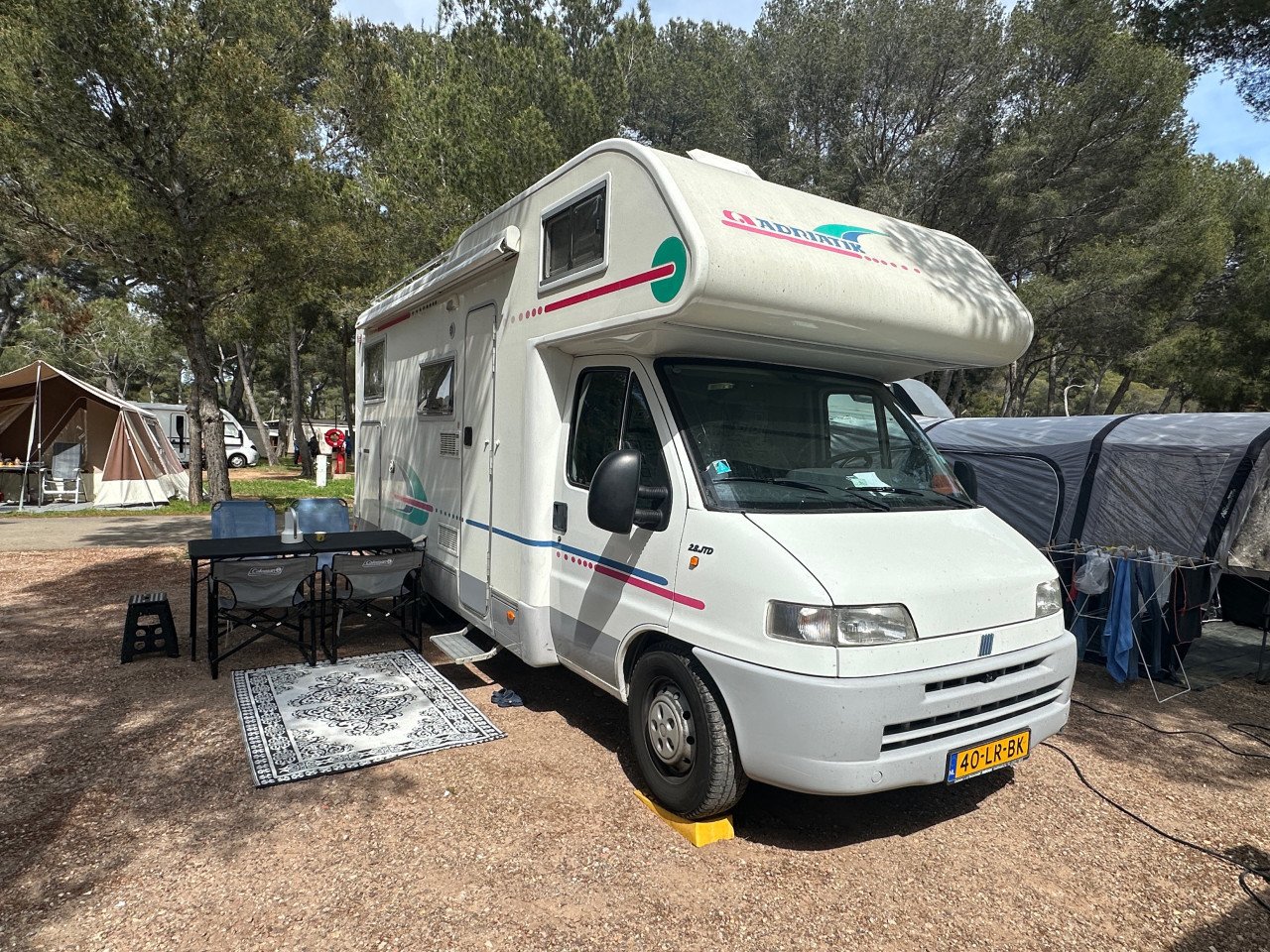 Adria Adriatik 660DP - (Airco) Camper - 6 personen - 2003