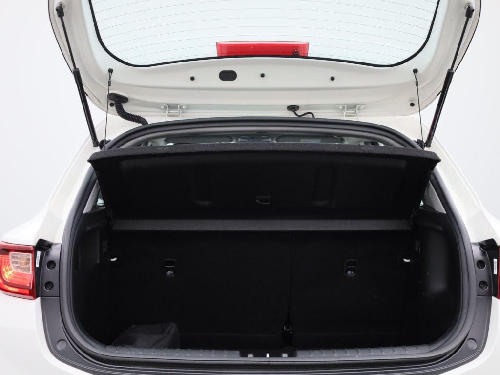Kia Stonic 1.2 easy isg | lmv | parkeer sensoren | navigatie | camera  | bl