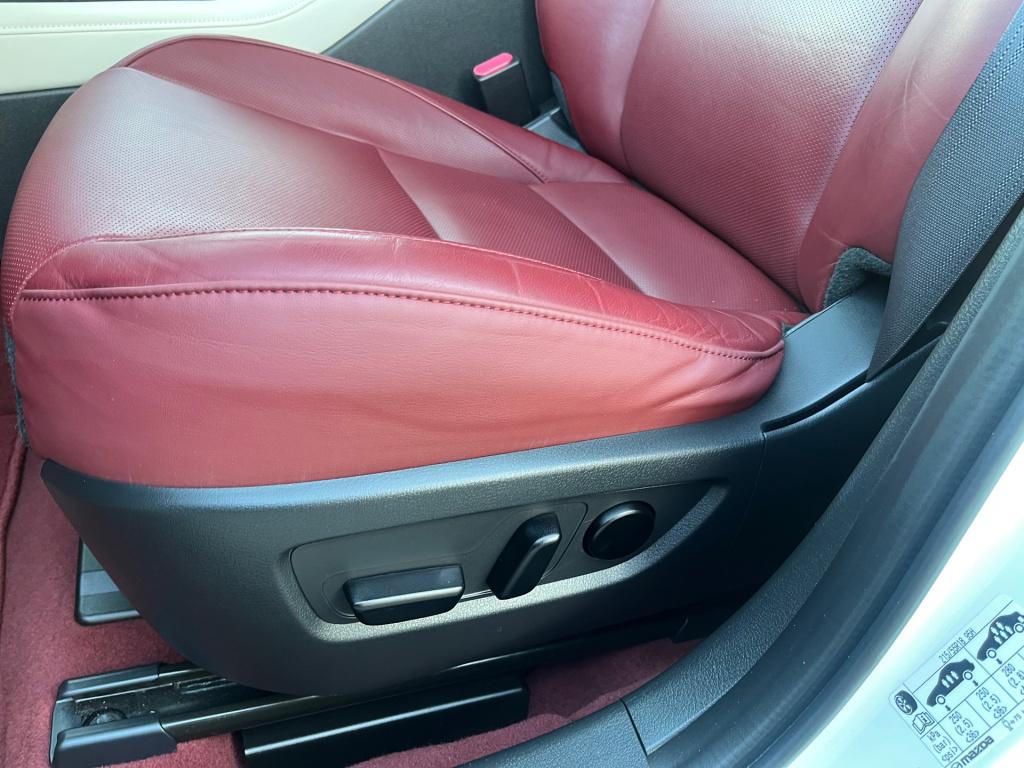 Mazda Cx-30 2.0 e-skyactiv-x m hybrid100th anniversary ed.|trekhaak|rijklaa