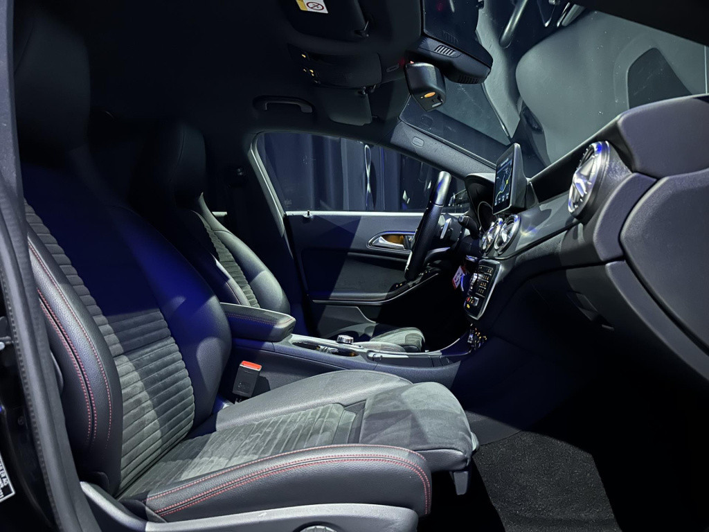 Mercedes-Benz Cla shooting brake 180 ambition *amg-line*led*