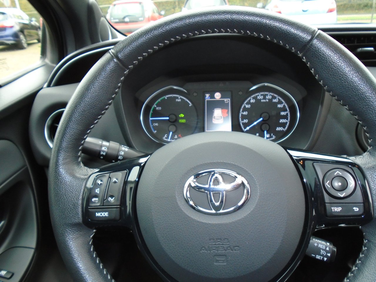 Toyota Yaris 1.5 Automaat Hybrid