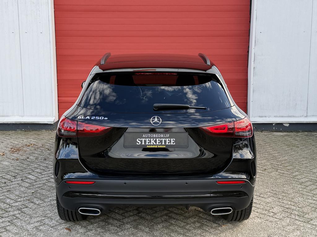 Mercedes-Benz Gla-klasse 250 e amg line | carplay | camera | rijklaar inclu