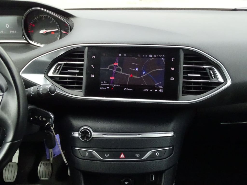 Peugeot 308 sw 1.5 bluehdi blue lease navi | bluetooth | apple carplay | an