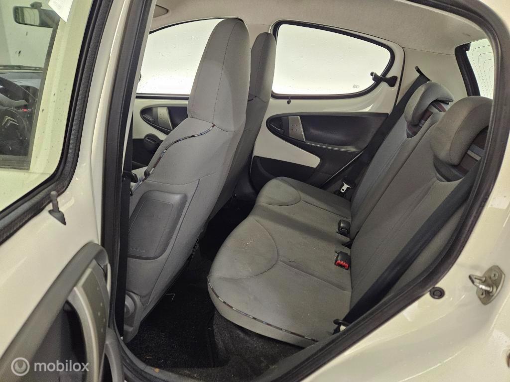 Citroen C1 1.0-12v selection