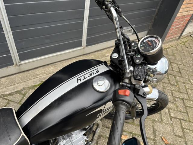 Schitterende mash fifty limited edition 3300km caferacer zundapp mdl