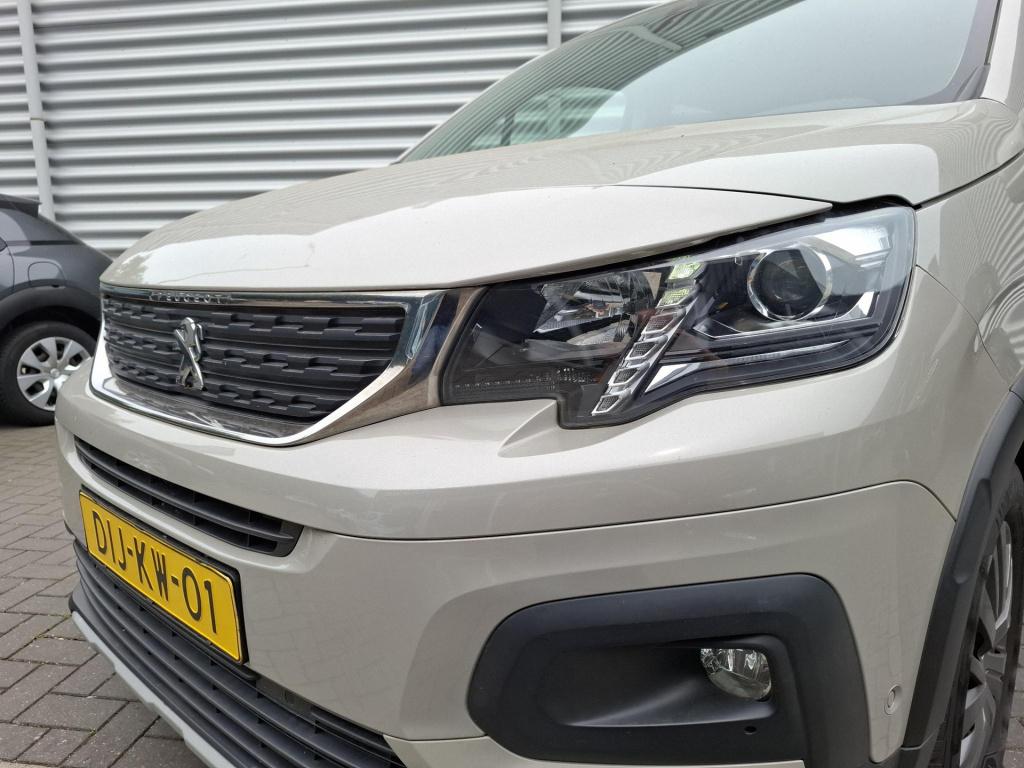 Peugeot Rifter mpv 110 allure navi/cam