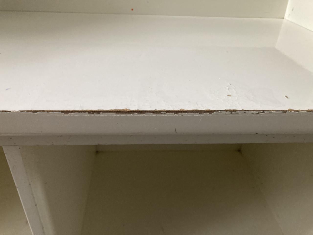 Kapstok met bijbehorend  kastje