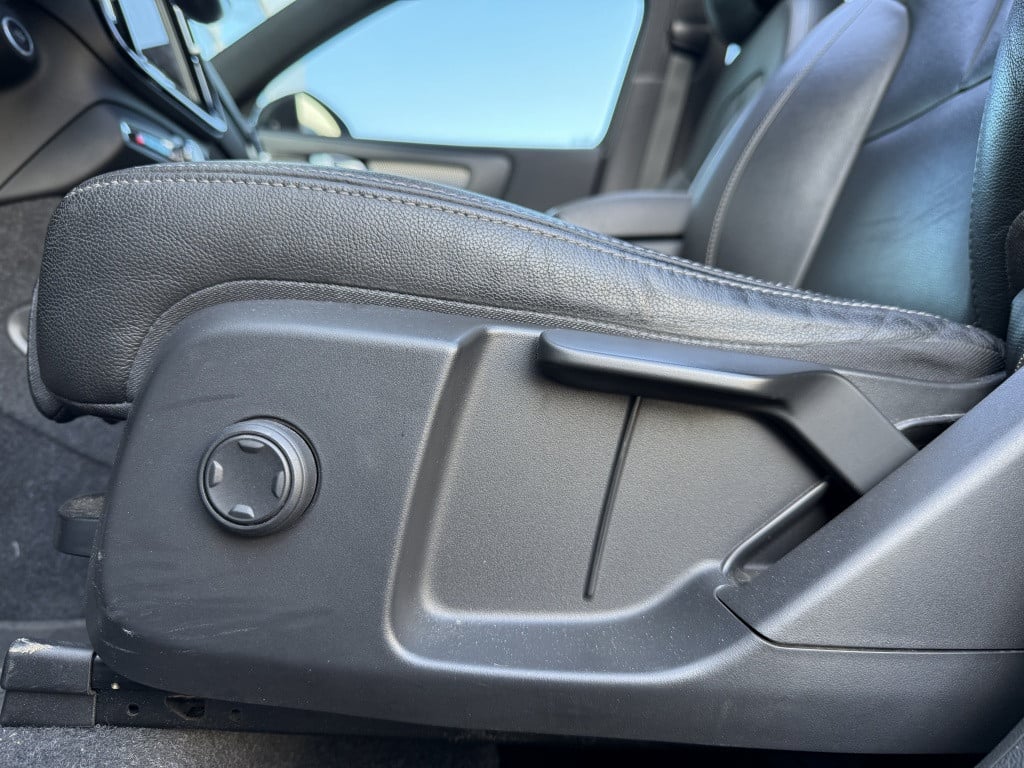 Volvo XC40 t5 262pk recharge| r-design-full options ! stylingpack