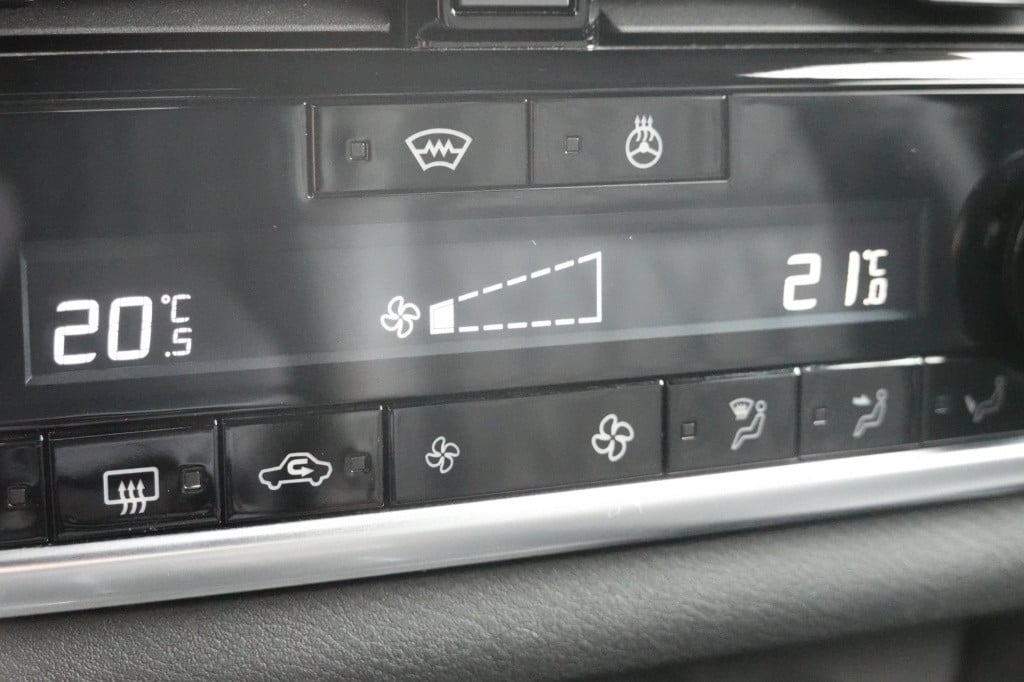 Nissan Qashqai 1.3 mhev xtronic tekna 1.3 dig-t benzine 158 pk