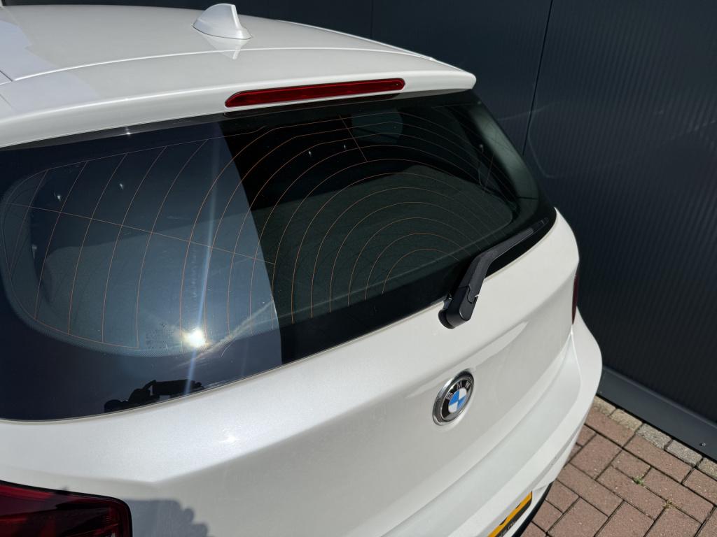 BMW 1 Serie 116i 136pk executive sportline 3-drs