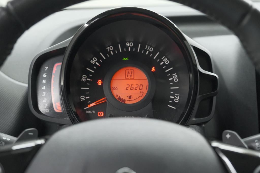 Citroen C1 1.0 vti shine | automaat | apple carplay | climate control | key