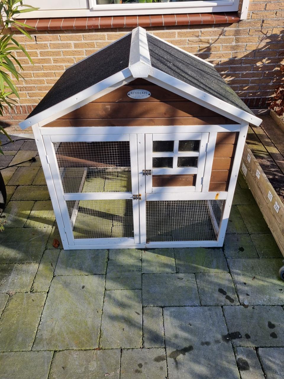 Konijnenhok plus rennetjes