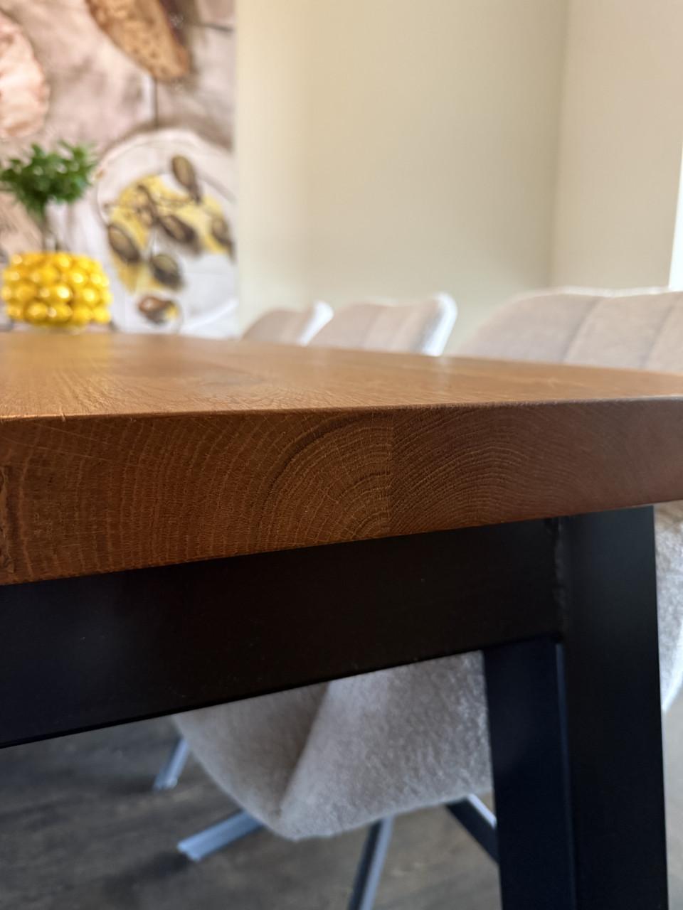 Massieve eiken tafel 220x100cm