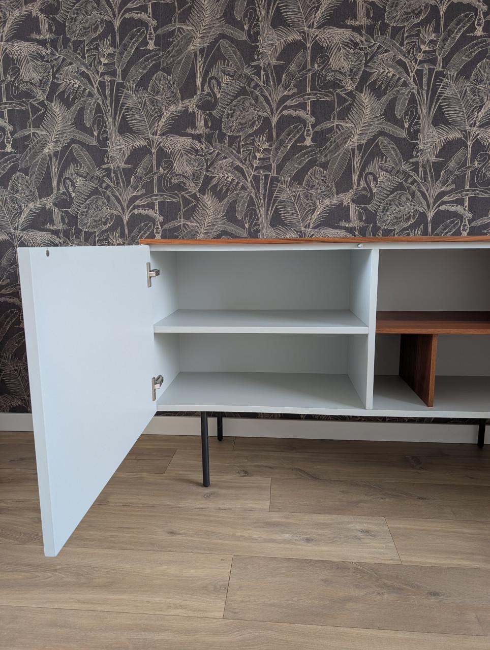 Enzo Luca dressoir kast: 220 x 70 x 41 cm