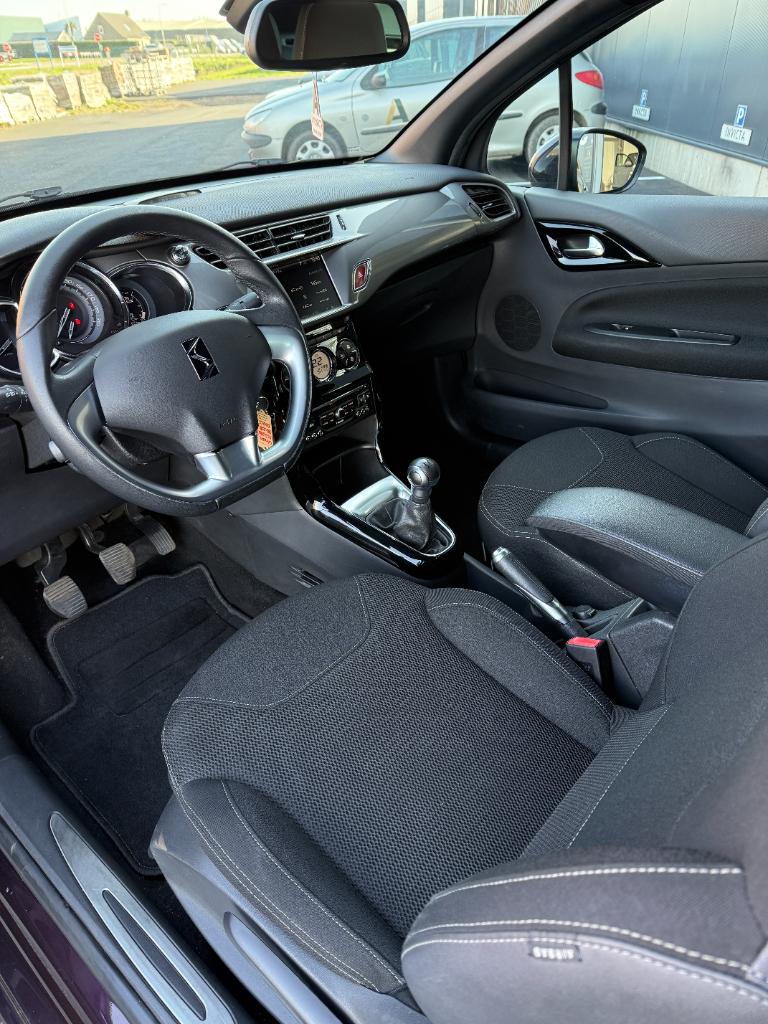 Citroen DS3 cabrio 1.2 vti - so chic