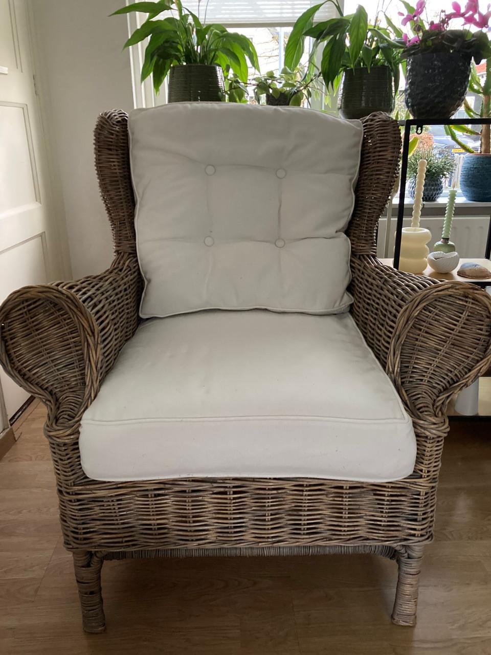 Rietenstoel + hocker