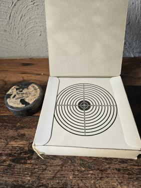 Vintage Schietkaarten en Loodjes voor Luchtbuks