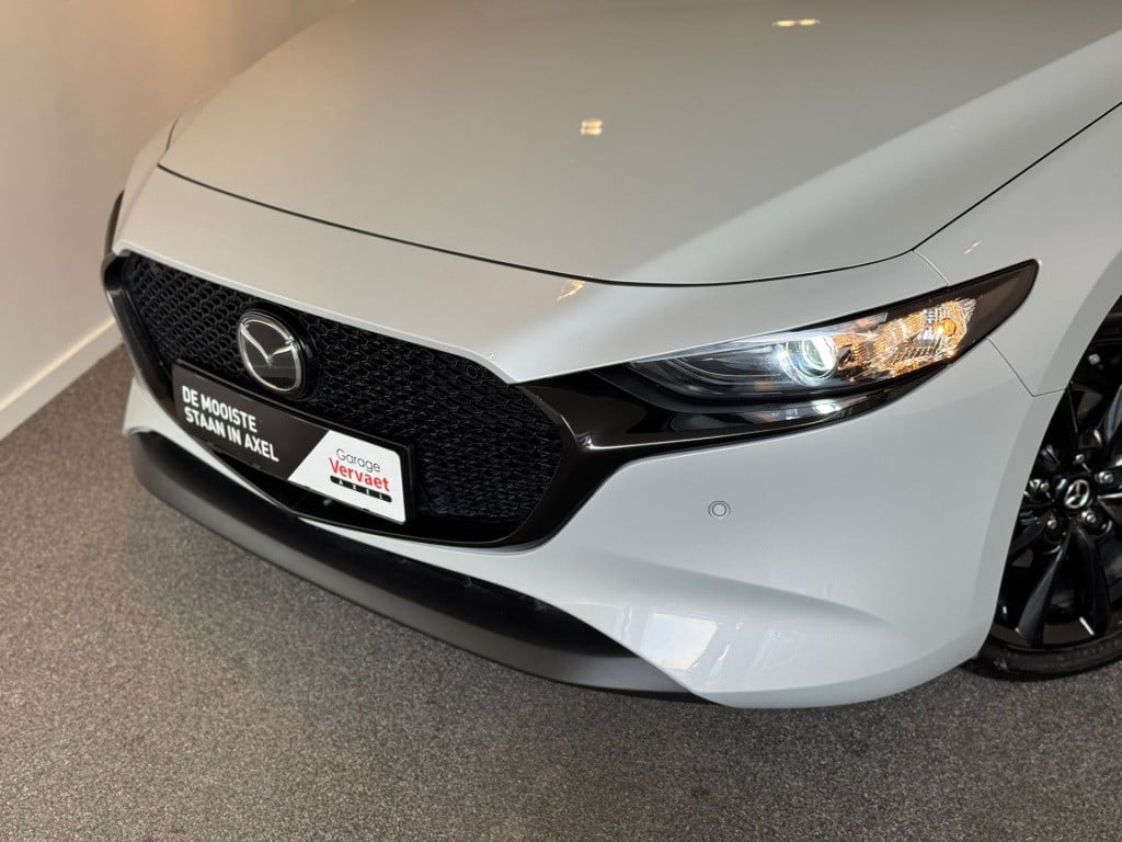 Mazda 3 2.0 e-skyactiv-g m hybrid 122 homura