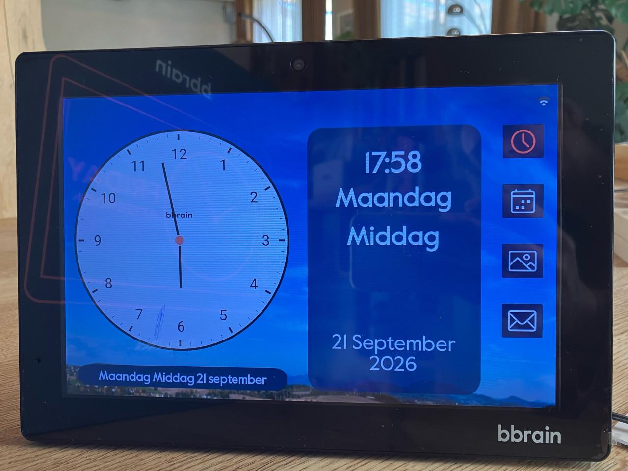BBrain Family Clock model 2024 zgan compleet in doos