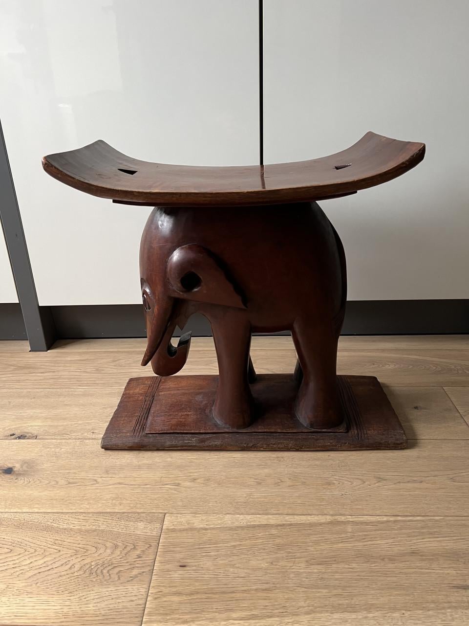 Ashanti/Asante houten olifant. Ghana jaren 60