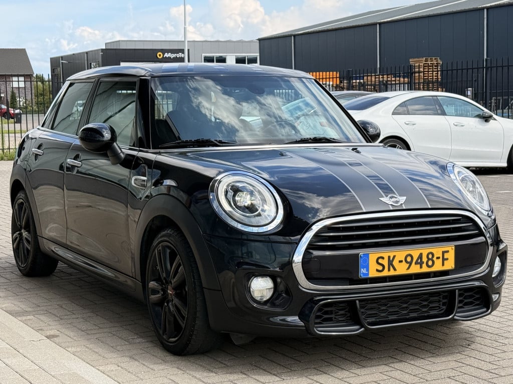 Mini Cooper mini 1.5 king’s cross | john cooper works | navi | cruise | led