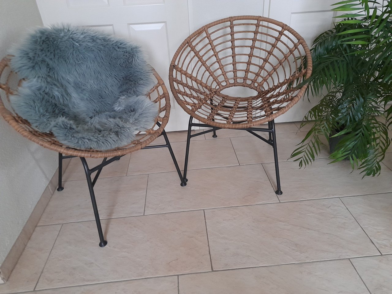 Prachtige Fauteuiltjes  riet/rotan  loungestoel (in goede staat )