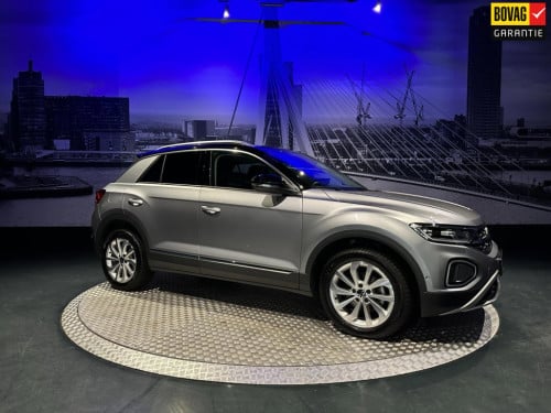 Volkswagen T-roc 1.5 tsi style*led*virtual*dab+*pdc v&a*trekhaak*navi*appco