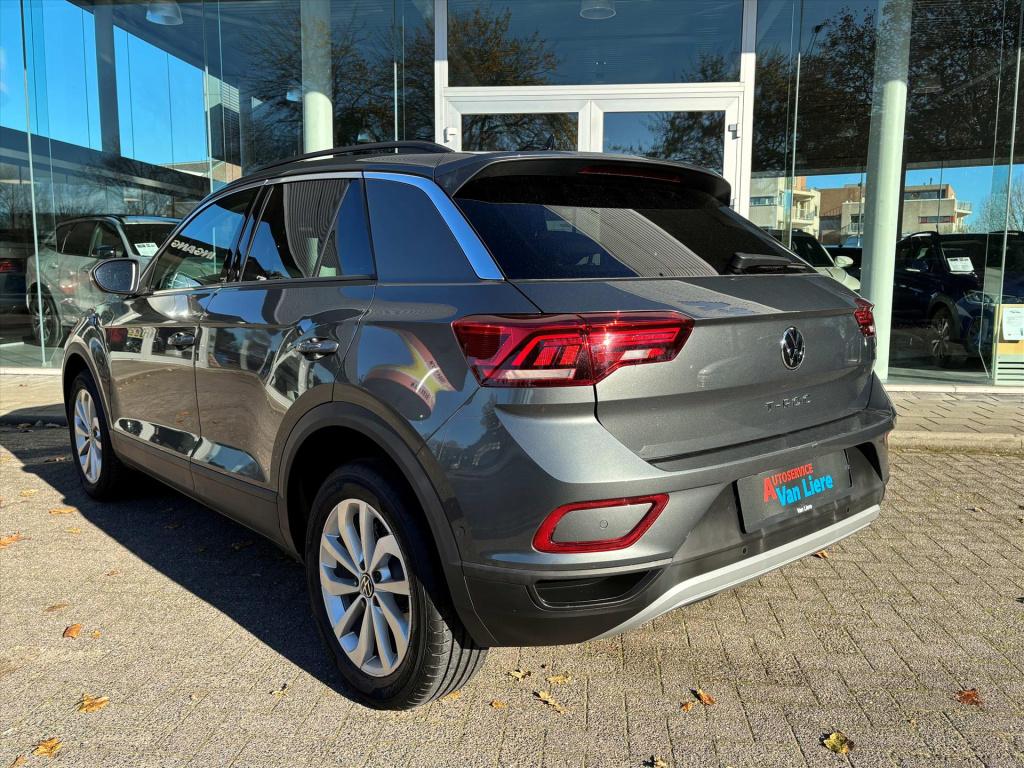 Volkswagen T-roc 1.5 tsi 150pk 7-dsg life edition| navi|carplay|autom inpar