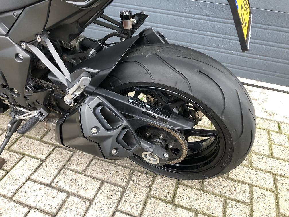 Kawasaki Z1000SX uit 2013 met 37dkm, nette staat, diverse extra's €6295,-