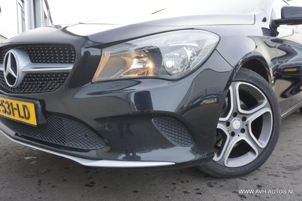 Mercedes-Benz Cla 180 ambition
