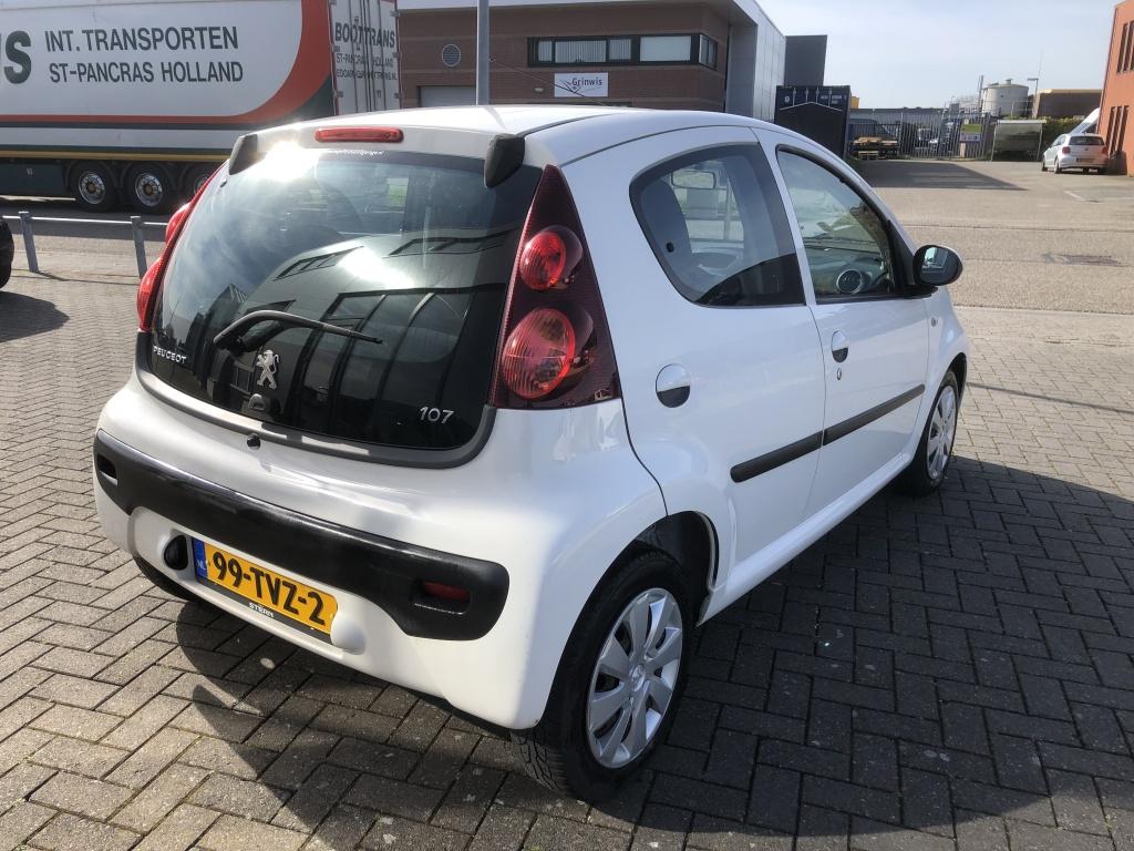 Peugeot 107 1.0 active